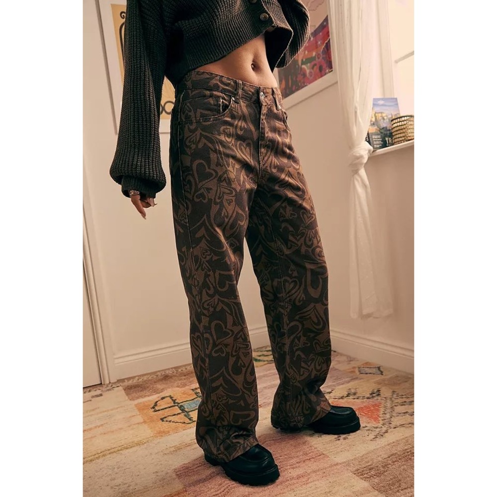 The Ragged Priest Brown Heart Print Straight Leg Jeans Size 26 High Rise Denim